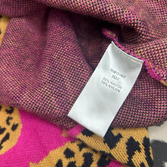 Dance Around It Mixed Print Sweater – Fuchsia Pink, Large 🐆💗 - Picture 7 of 11